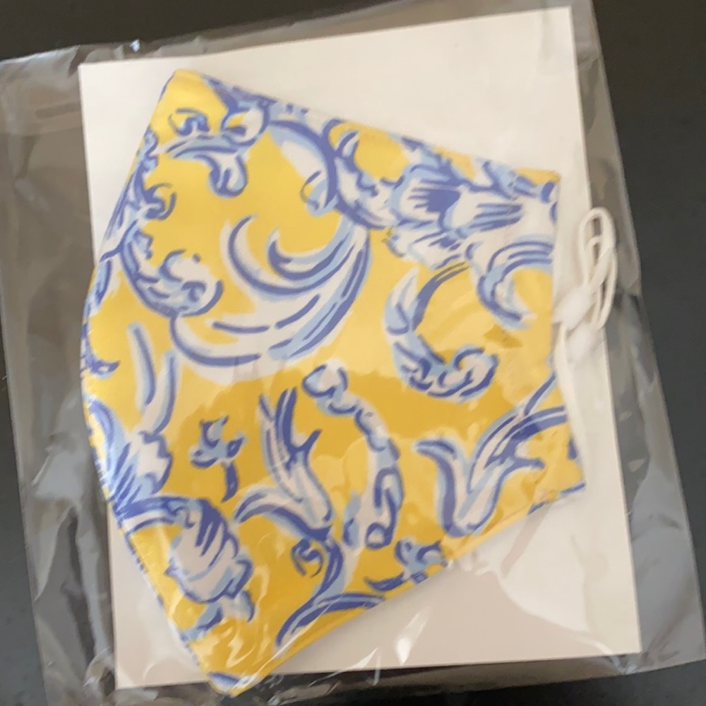 Tory Burch Mask